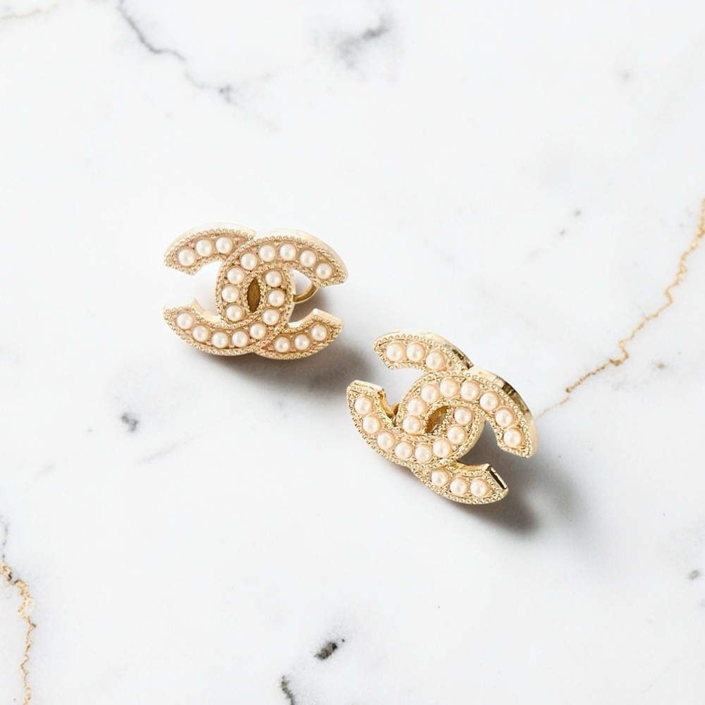 Luxury Gold/Faux Pearl Upcycled Button Earrings 20mm